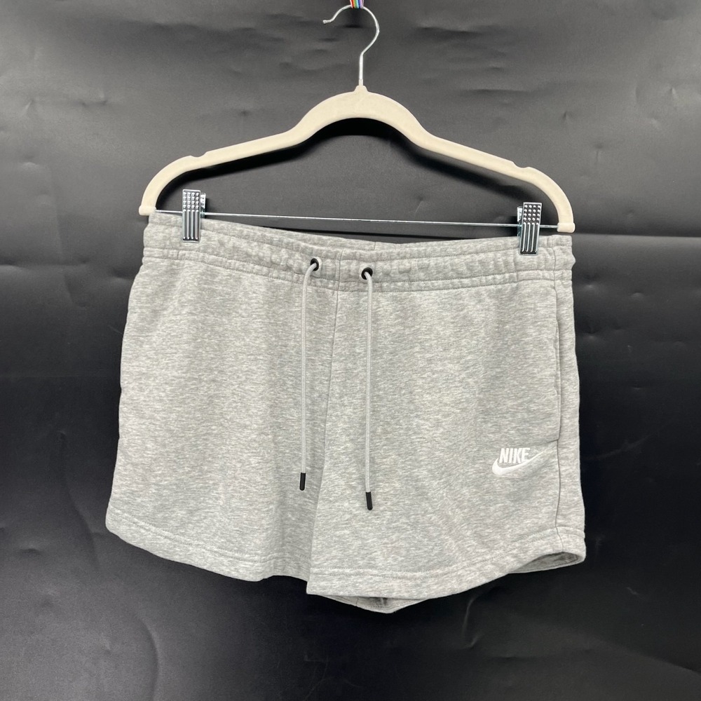 Nike gray draw string sweat shorts sweatpant comfy shorts athletic lounge M